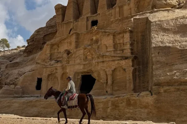 Discover Top 3 Days in Petra & Wadi Rum | Private Jordan Adventure from Amman